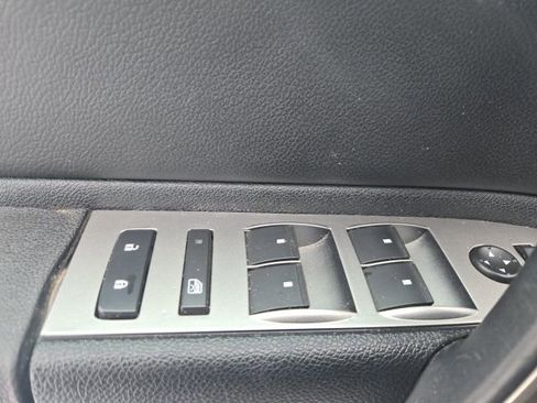 Used 2013 GMC Sierra 1500 SLE w/ Power Tech Package image 25