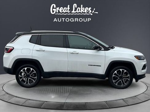 Used 2022 Jeep Compass Limited image 6