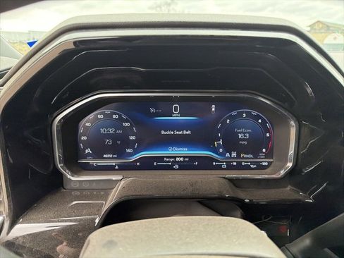 Used 2024 Chevrolet Silverado 2500 LTZ w/ LTZ Convenience Package image 2