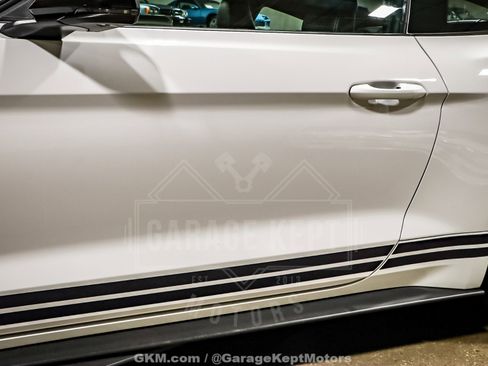 Used 2020 Ford Mustang Shelby GT500 w/ Technology Package RWD image 39