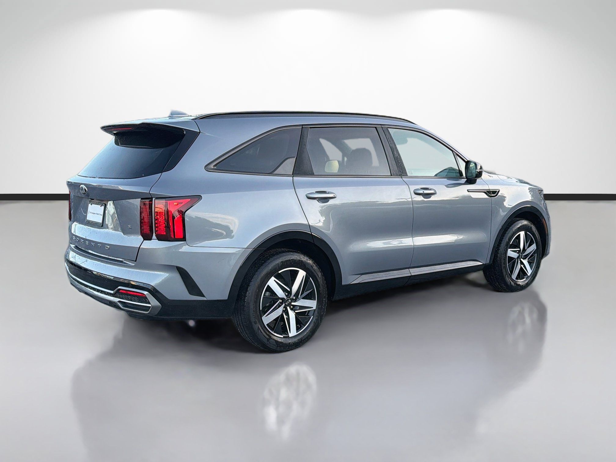 Used 2021 Kia Sorento S w/ Panoramic Sunroof Package FWD image 3