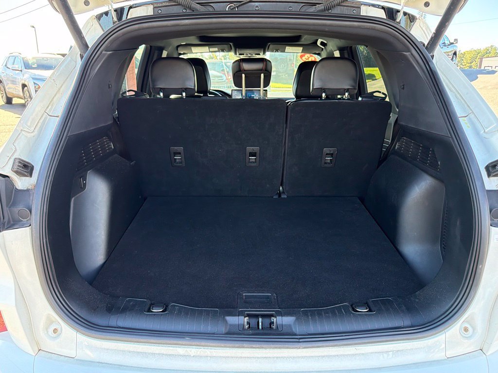 Used 2023 Ford Escape ST-Line w/ Tech Pack #1 FWD image 5
