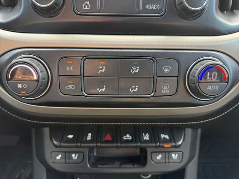 Used 2021 GMC Canyon Denali AWD/4WD image 14