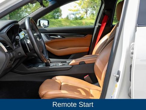 Used 2023 Cadillac CT5 V w/ Platinum Package RWD image 10