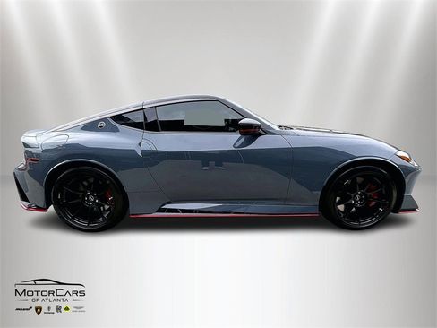 Used 2025 Nissan Z NISMO w/ Floor Mat Package image 6