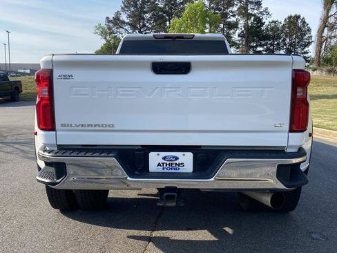 Used 2025 Chevrolet Silverado 3500 LT w/ Safety Package AWD/4WD image 4