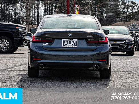 Used 2022 BMW 330i xDrive Sedan w/ Premium Package 2 image 11