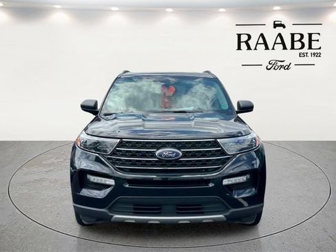 Used 2023 Ford Explorer XLT w/ Equipment Group 202A AWD/4WD image 6