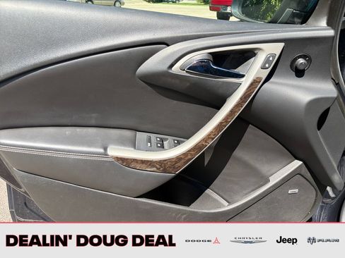 Used 2013 Buick Verano Premium FWD image 11