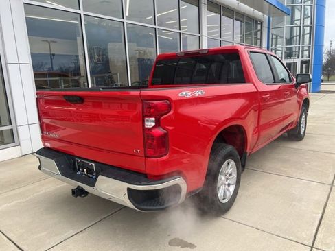 Used 2025 Chevrolet Silverado 1500 LT image 4
