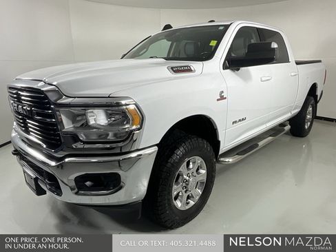 Used 2020 RAM 2500 Big Horn w/ Towing Technology Group image 4