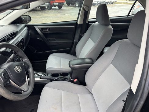 Used 2014 Toyota Corolla L FWD image 12