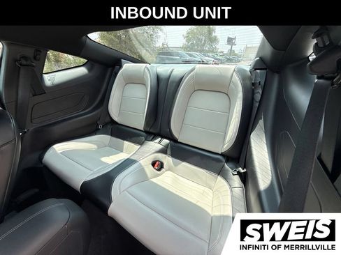 Used 2025 Ford Mustang Premium RWD image 12