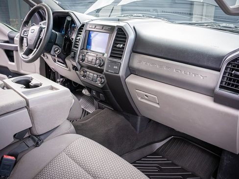 Used 2020 Ford F250 XLT AWD/4WD image 31
