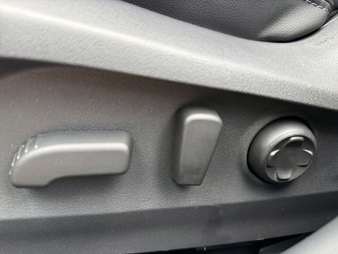 Certified 2025 Subaru Outback Touring image 14