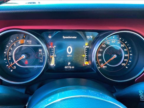 Used 2023 Jeep Wrangler Unlimited Rubicon w/ Xtreme 35 Tire Package image 26