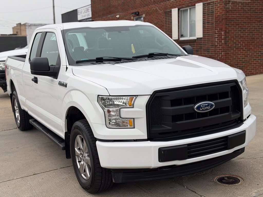 Used 2017 Ford F150 XL w/ XL Power Equipment Group AWD/4WD image 3