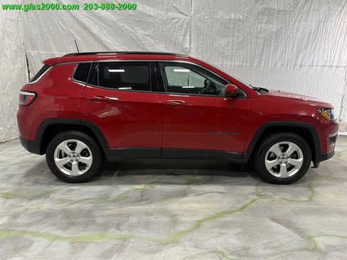 Used 2018 Jeep Compass Latitude w/ Popular Equipment Group AWD/4WD image 14