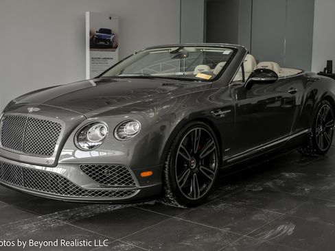 Used 2017 Bentley Continental GT V8 S image 13
