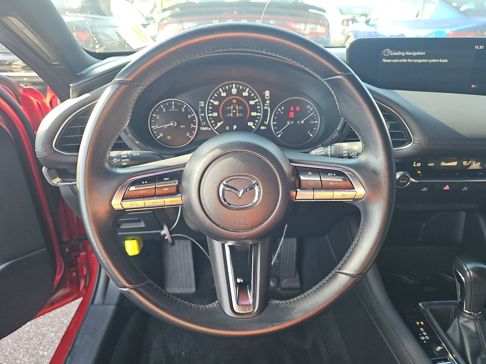 Used 2019 MAZDA MAZDA3 Hatchback FWD image 5