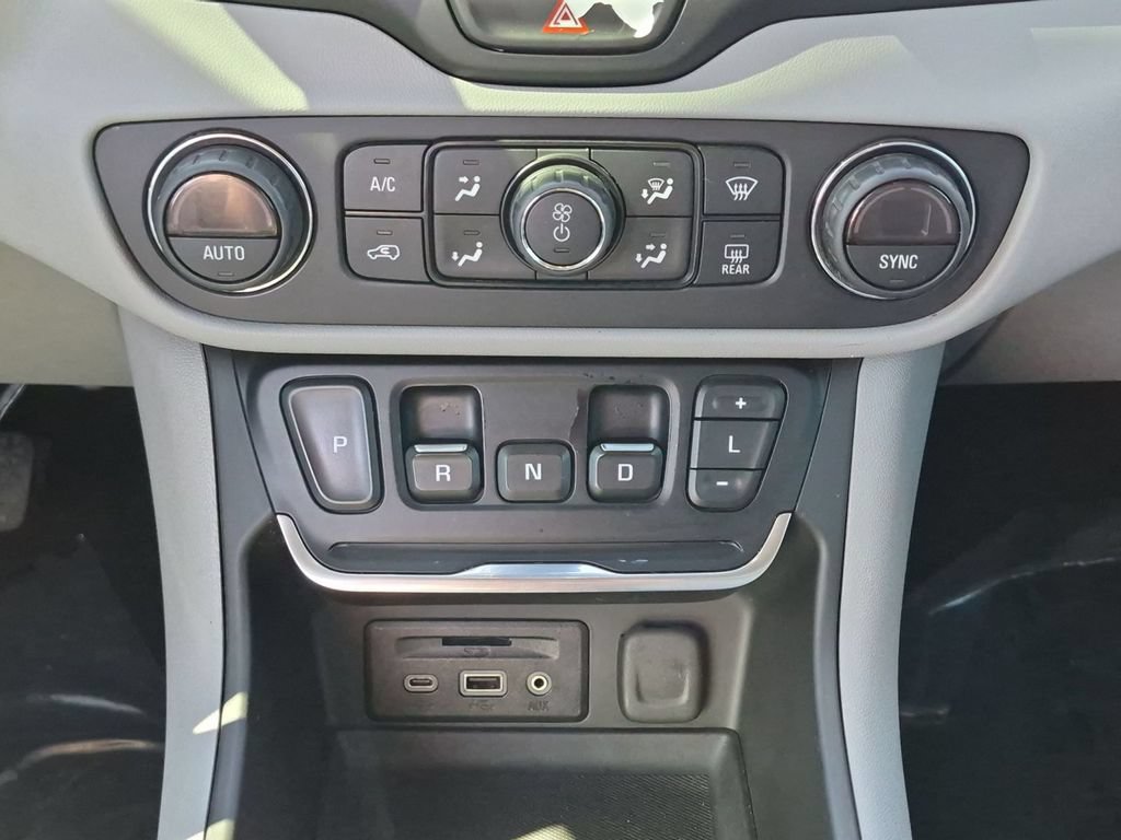 Used 2018 GMC Terrain SLT w/ Preferred Package AWD/4WD image 21