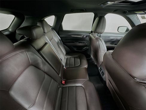 Used 2022 MAZDA CX-5 Signature image 28
