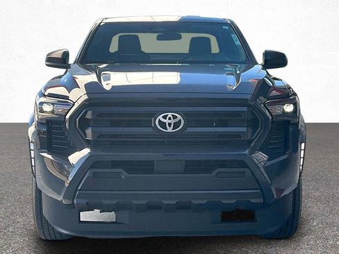 Certified 2025 Toyota Tacoma SR image 3