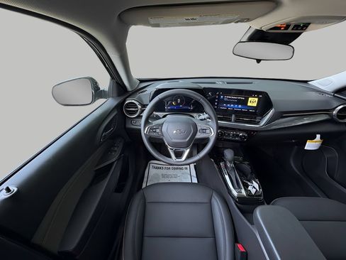 New 2026 Chevrolet Trax ACTIV w/ Driver Confidence Package FWD image 13
