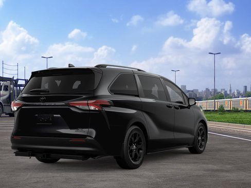 New 2026 Toyota Sienna XLE Woodland Edition AWD/4WD image 11
