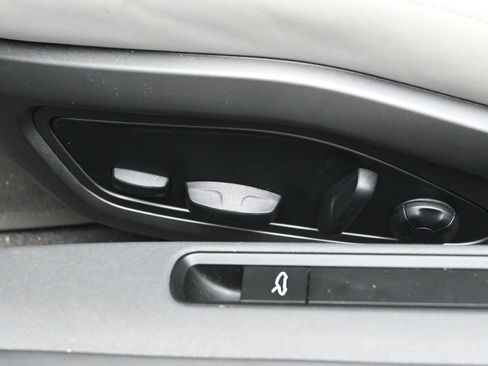 Certified 2024 Porsche 911 Carrera 4S image 15