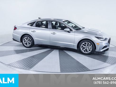 Used 2020 Hyundai Sonata SEL w/ Cargo Package FWD image 13