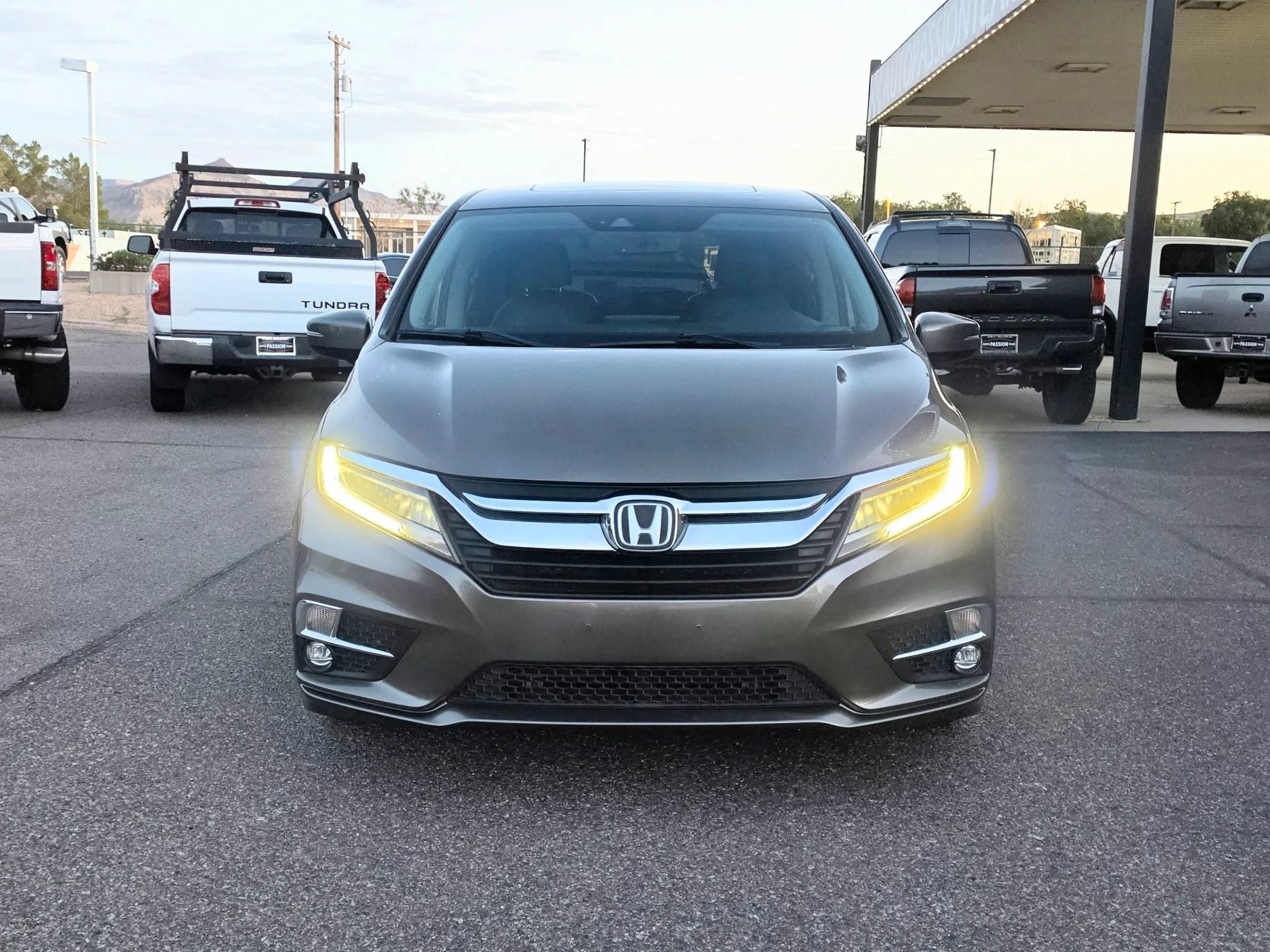 Used 2019 Honda Odyssey Elite image 8