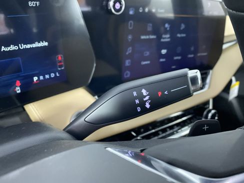 New 2025 Chevrolet Equinox ACTIV w/ Safety and Technology Package image 7