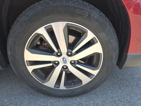 Used 2019 Subaru Outback 2.5i Limited AWD/4WD image 21