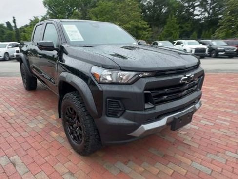 Used 2026 Chevrolet Colorado Trail Boss AWD/4WD image 5