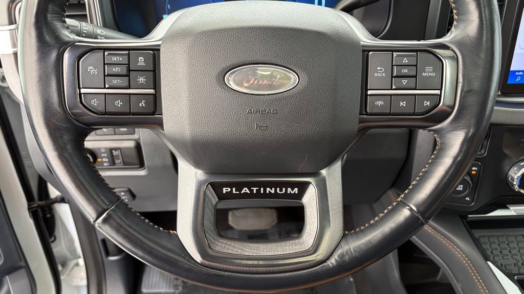 Used 2023 Ford F350 Platinum w/ FX4 Off-Road Package AWD/4WD image 35