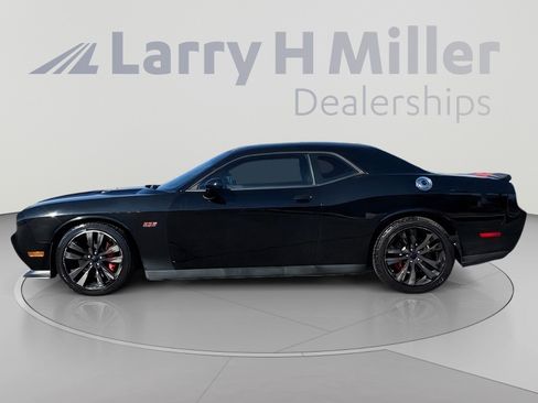 Used 2013 Dodge Challenger SRT8 w/ Harman Kardon Audio Group RWD image 3