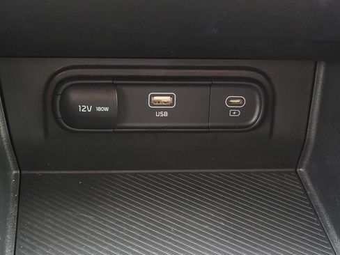 Used 2023 Kia Sportage LX FWD image 24