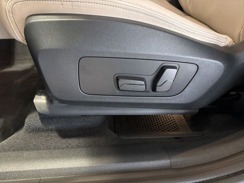 Certified 2023 BMW X1 xDrive28i w/ Convenience Package image 15