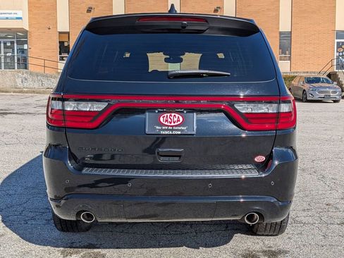 Used 2022 Dodge Durango SXT w/ Blacktop Package image 4