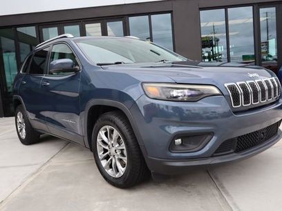 Used 2021 Jeep Cherokee Latitude Lux w/ Sun & Sound Group