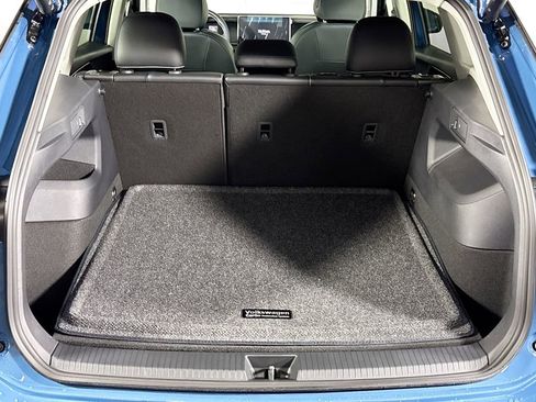 New 2026 Volkswagen Tiguan SE image 21