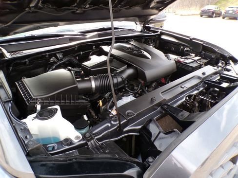 Used 2021 Toyota Tacoma TRD Sport w/ TRD Premium Sport Package image 32