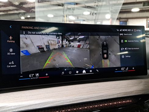 New 2026 BMW 330i Sedan w/ Premium Package image 25