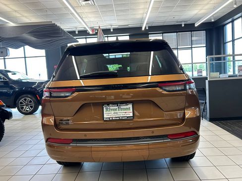 New 2026 Jeep Grand Cherokee Limited AWD/4WD image 7