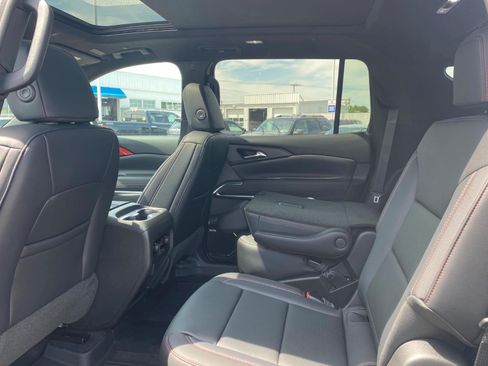 New 2026 Chevrolet Traverse Z71 w/ Enhanced Driving Package AWD/4WD image 20