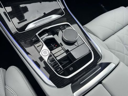 New 2026 BMW X5 xDrive40i image 17