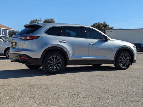 Used 2023 MAZDA CX-9 Touring image 4