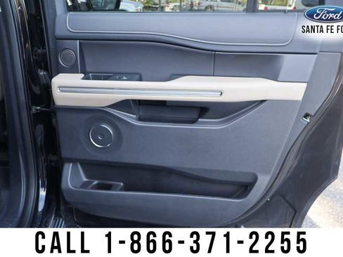 Used 2024 Ford Expedition Max Limited image 27