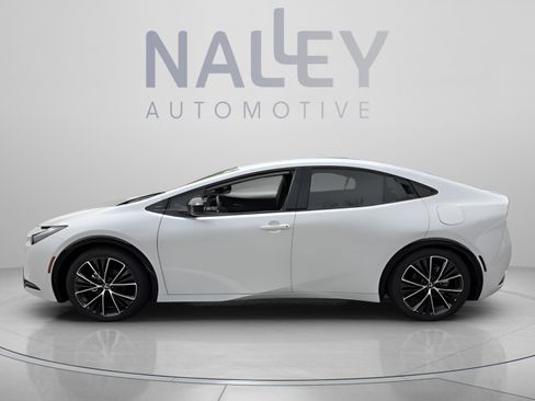New 2026 Toyota Prius XLE FWD image 2